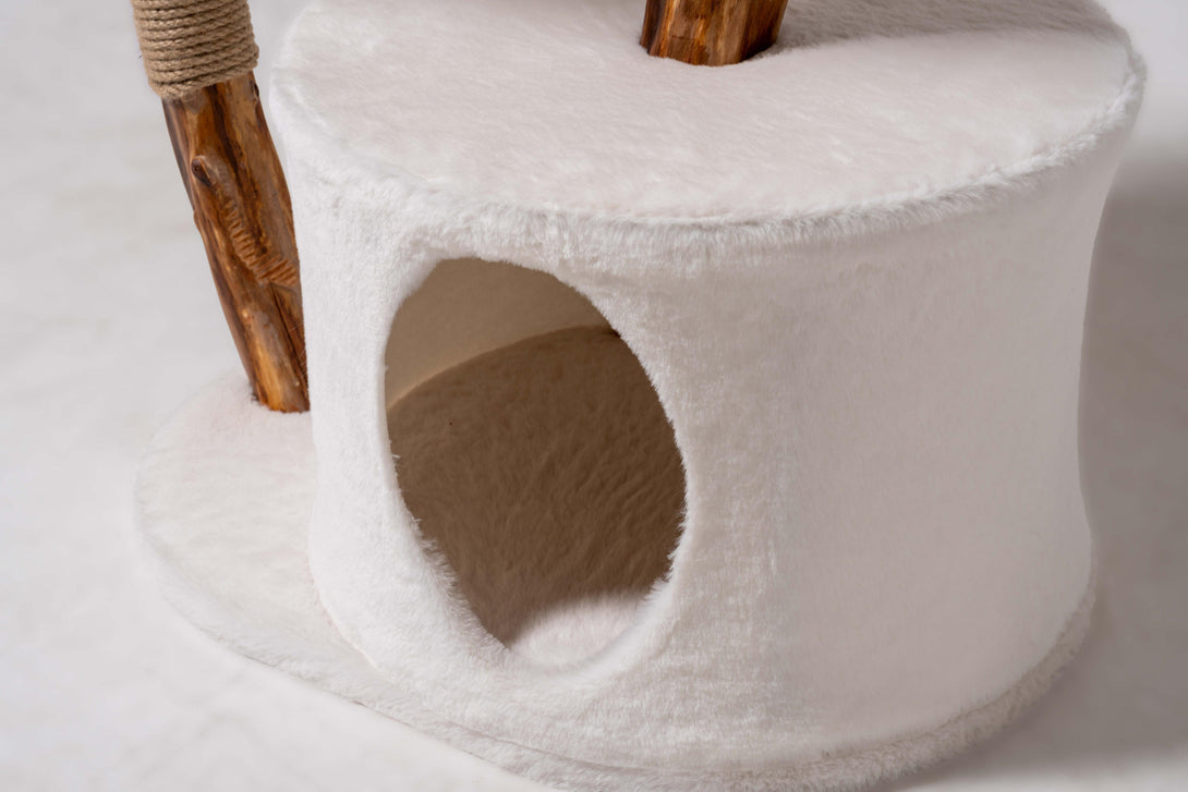 Integrated cat scratching posts on the White Daisy Cat Tree
